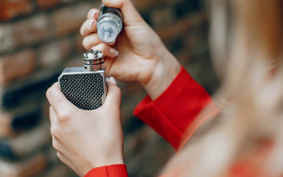 Guide Ultime pour Choisir votre E-liquide : Saveurs et Nicotine